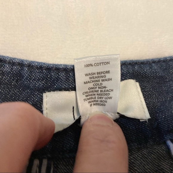 Ann Taylor LOFT Flat Front Dark Denim Jean Shorts 4 - Picture 3 of 14